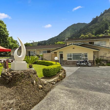 Te Aroha Motel Екстер'єр фото