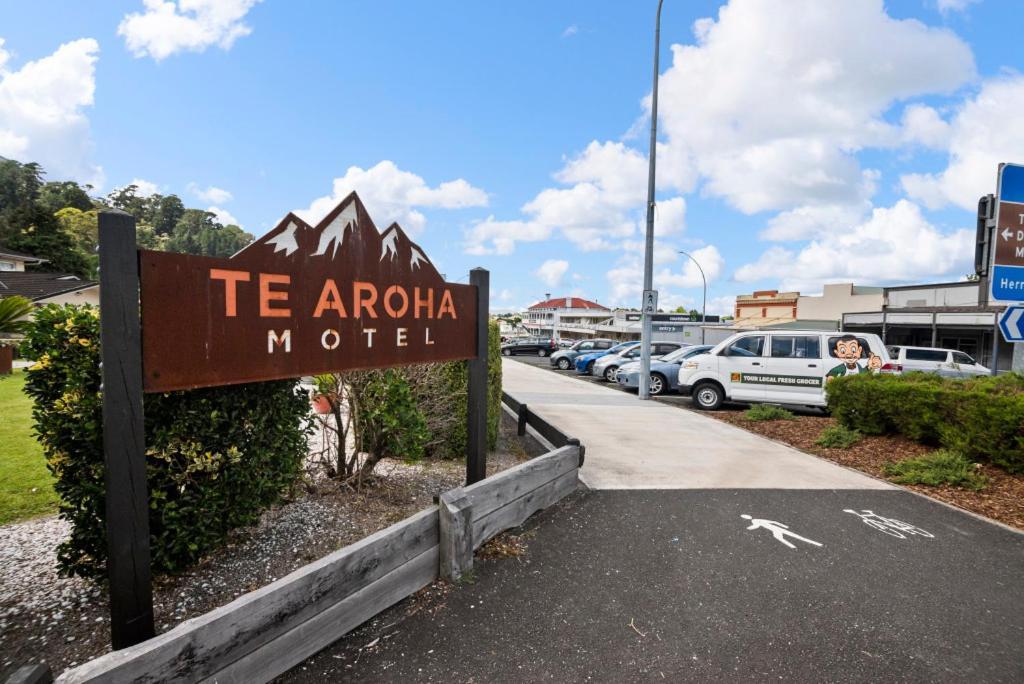 Te Aroha Motel Екстер'єр фото