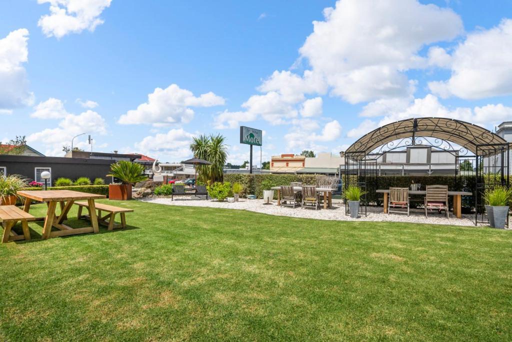 Te Aroha Motel Екстер'єр фото